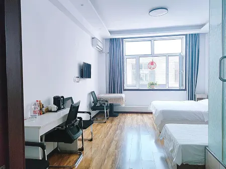 Harbin Yilong Hotel Отели рядом с достопримечательностью «Former Residence of Xiao Hong»