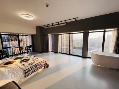 Miaomiao Preferred Homestay (Changhong Road Minfa Square Branch) Hotels in Wal-Mart/Fanyue Mall