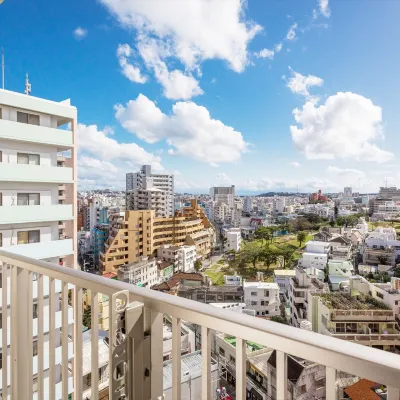 浮島龍神酒店那霸（公寓式酒店） 鄰近第一牧志公設市場的酒店