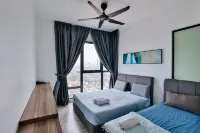 Southkey Mosaic Near Mid valley, 2BR,5-7 pax,High Speed WIFI