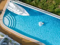 Zhaoqing Xijiang Lan'an Villa Hotels in Deqing