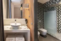 Catalonia Reina Victoria