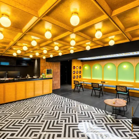 Cine-music hotel