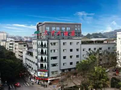 Sancai Hotel Hotels in Muchuan