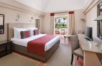Jaz Makadina Hoteles cerca de Sharm El-Naga
