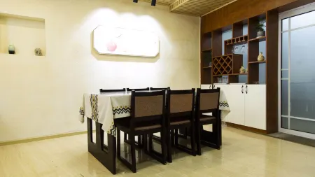 Ananas Valas Mulanjing • Garden Lishe Space Rizhao Jinshan Homestay (Lijiang Ancient City Branch)