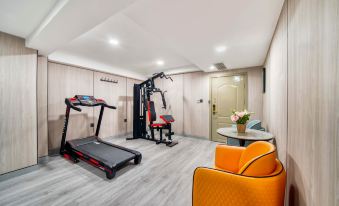 Hanfu International Hotel (Yancheng Station Institute of Technology)