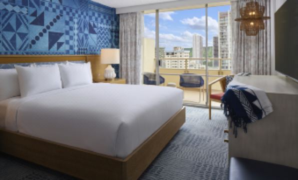 OUTRIGGER Waikīkī Paradise Hotel