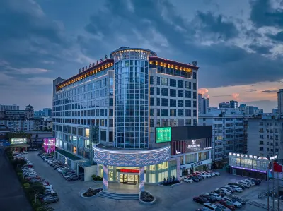 Nanning Litai International Hotel (Beihunan Subway Station) Hotels near Nanning Normal University (Mingxiu Campus)