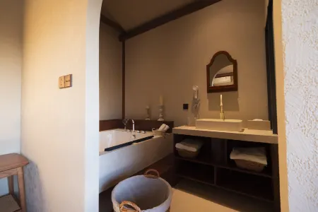 La Maison Sereine Отели рядом с достопримечательностью «Donghu Park»