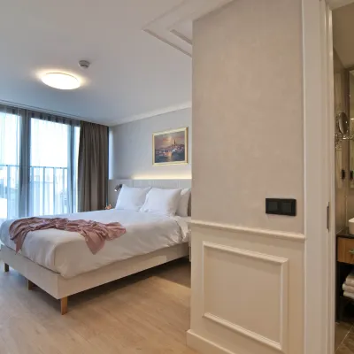 XLoft Hotels near Beyazit State Library