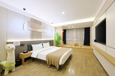 Bailan Intelligent Selection Hotel (Yanbian University Internet Red Wall Water Market Store) Hotel in zona College Town Wanghong Wall
