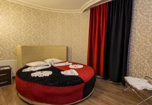 디바이비스 수영장