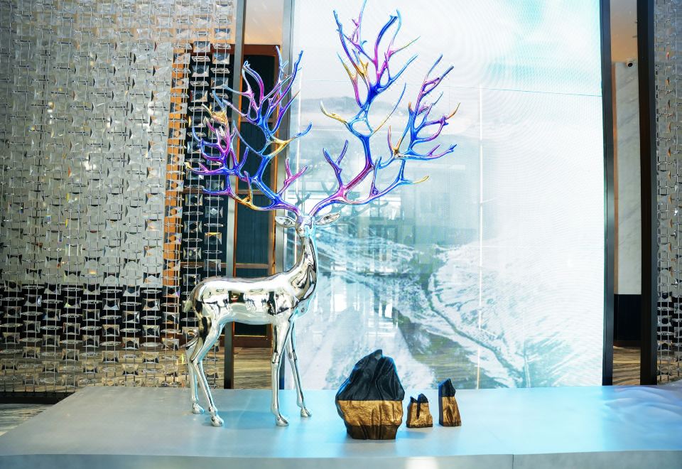 3. 창바이산 호텔..