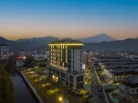 Homeinn Selected Hotel (Hangzhou Lin'an Taihuyuan) Отели рядом с достопримечательностью «Лушань»