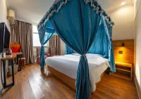 โรงแรมในเครือโมลี่ (จตุรัสสถานีรถไฟ จี่หนาน)