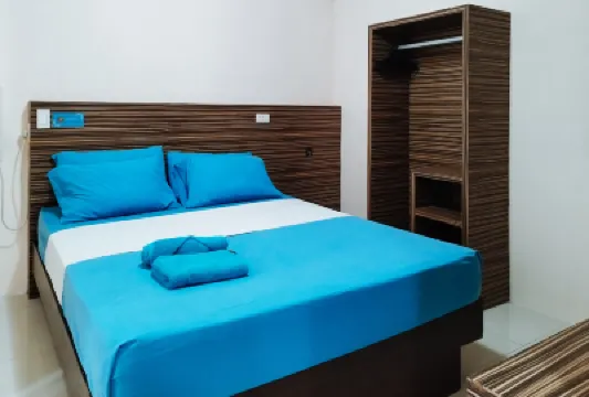RedDoorz @ Sir G Hotel D'Mall Boracay โรงแรมใน