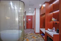 Sheng Bang Hotel - parking