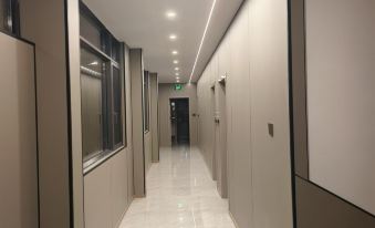 Shanqian Yuexia Homestay