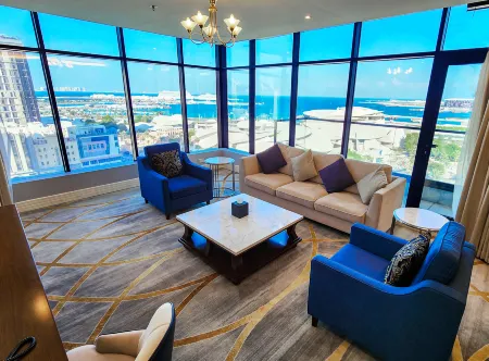 Sherao Hotel Doha - Next to National Museum of Qatar & Metro