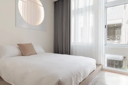 lilqisu Отели рядом со станцией Tainan Railway Station