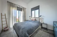 Spacious 4BR Holiday by Sea N' Rent Các khách sạn ở Elon