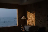 潿洲島嶼見懸崖泳池海景飯店