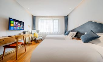 M28 Hotel