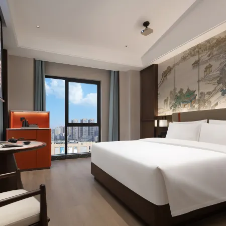 YINSHAN LAKE HOTEL