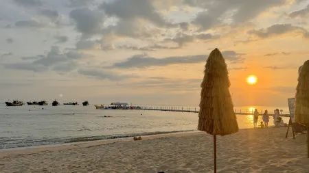 Nandao Xianyu Homestay Отели рядом с достопримечательностью «Xiangyun Square»