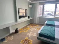 Raohe Huaru Business Hotel (Yanjing Huayuan Residential Area)