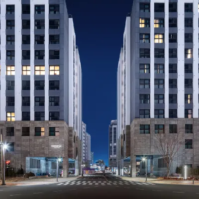 Le collective Sokcho Central Hotels in der Nähe von Sinheungsa Tempel