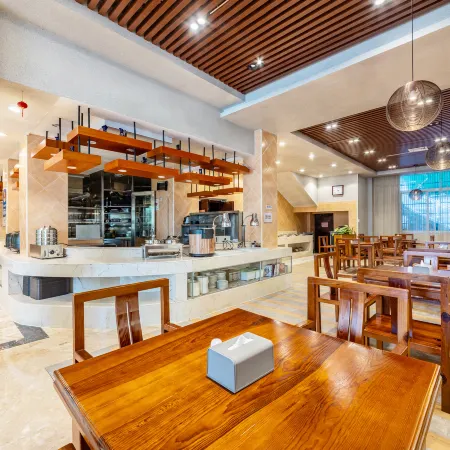 Hongfeng Qiaolian Hotel