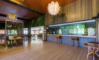 Cobblestone Holiday Apartment (Lingshui R&F Ocean Happy World)