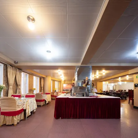 Yuxi Longma Express Hotel