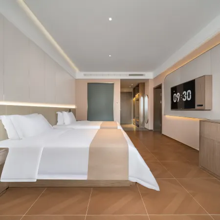 Aden Cloud Hotel