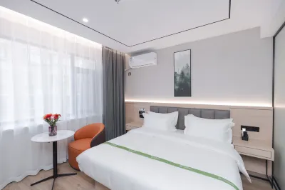 GreenTree Inn Smart Choice Hotel (Changshu Guli Branch) Hotels near Zhonghong Wanjia