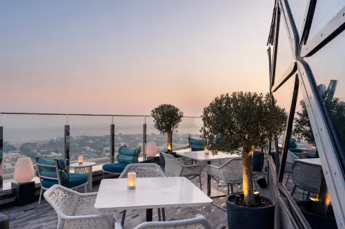 Andaz Capital Gate Abu Dhabi, By Hyatt - románticos