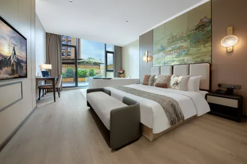 Dujiangyan Peninsula Hot Spring Hotel (Sunac Paradise Panda Valley)