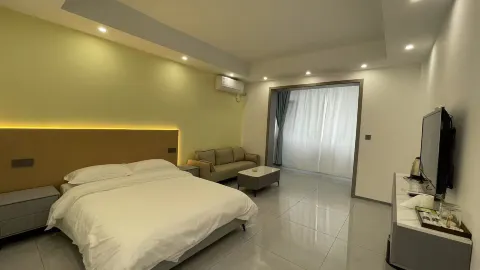 Luxian Shanshui Shuxiang Hotel in Лусянь
