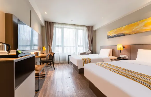 如家驛居酒店（鳳翔南大街時代廣場店）