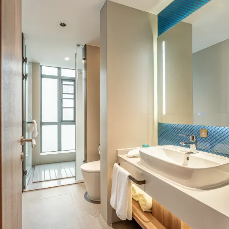 Holiday Inn Express Shangrao Railway Station by IHG