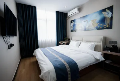manting Hotel a Lingshou