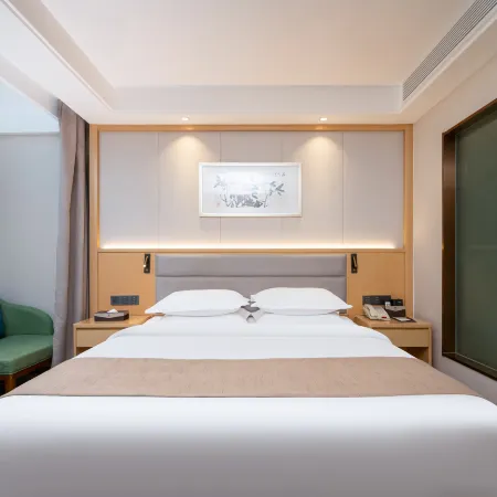 Yining Runchang Hotel