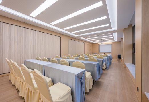 3. 만신 호텔 (톈..