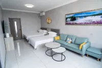 Shiguangli Lake Jingpo Homestay