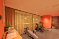 TRUE GO Hotel (Central Avenue Subway Station Baicheng Railway Station) - Gym