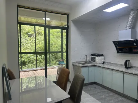 Xipanshanju Homestay Отели рядом с достопримечательностью «Renji Ximu Valley»