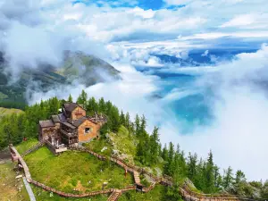 Trip.com Group Country Retreats (Xinjiang Kanas Yundingge Joint Resort）