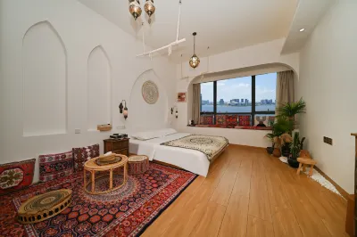 Blue Yun Seaview Apartment